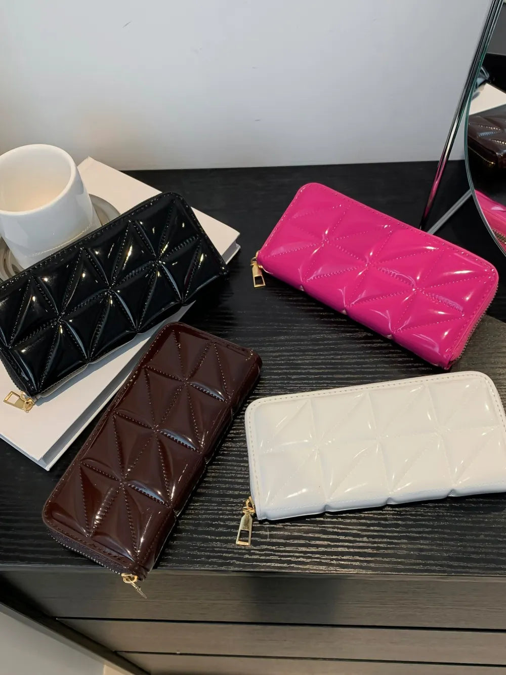 Wallet Lena