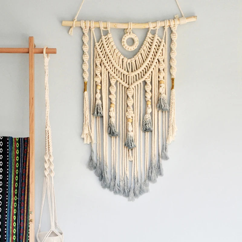 Wandkleed "Luna" – Macramé Dromenvanger Boven Bed